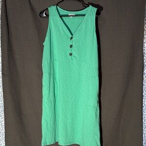 Green Sleeveless Button-Front Dress